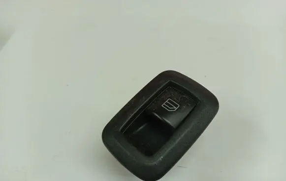 Mercedes-Benz B W245 Electric window control switch A2518200510