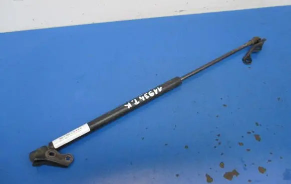 Toyota Yaris Verso Shock absorber/damper mounting bracket 