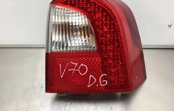 Volvo V70 Rear/tail lights 164408 30698984