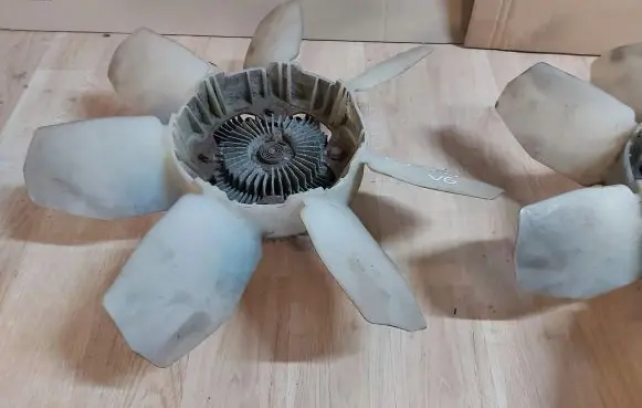 Toyota FJ cruiser Viscous fan clutch 