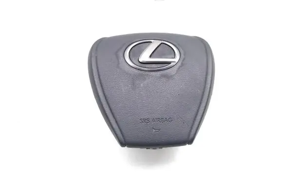 Lexus UX Steering wheel airbag