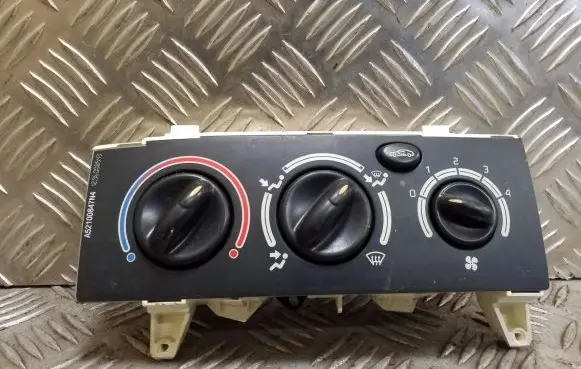 Renault Megane I Climate control unit A52100847N4