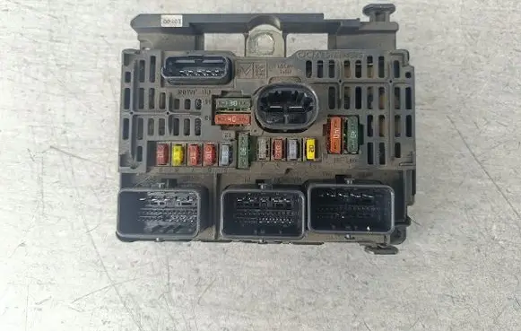 Peugeot 407 BSM Control unit 9661682580VDO