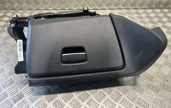BMW 1 E81 E87 Glove box 6982681