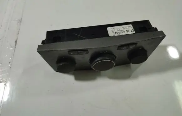 Opel Zafira B Climate control unit 901512570000