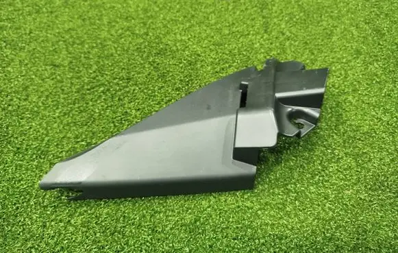 Renault Arkana Plastic wing mirror trim cover D20421JL000