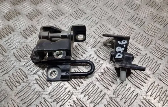 Volkswagen Golf Plus Rear door hinge set 1K4833412M