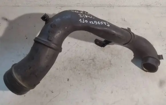 Volkswagen Golf IV Intercooler hose/pipe 1J0129654S