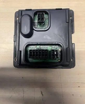 Volkswagen Touareg I Headlight ballast module Xenon 7L6941329 89390030
