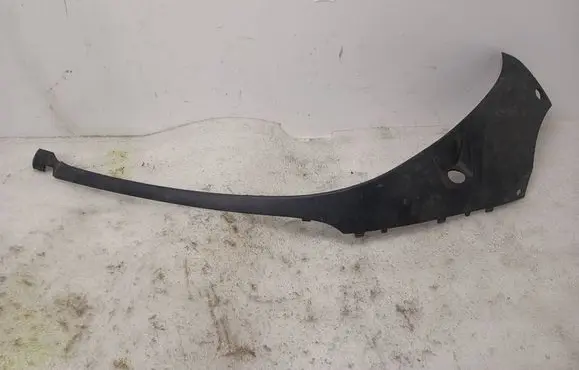 Porsche Macan (95B) Front bumper splitter molding 95B807173C 95B807173
