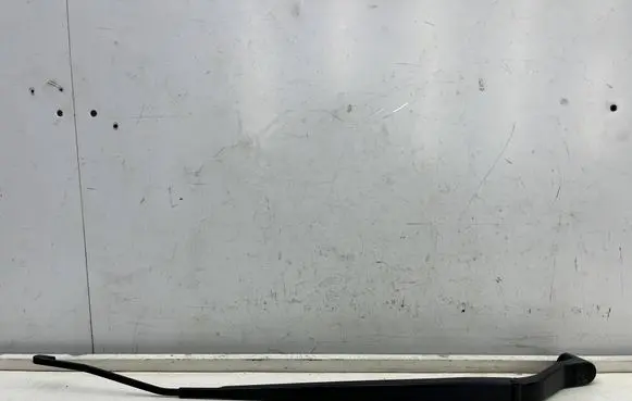 Nissan Rogue Front wiper blade arm 
