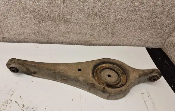 Volvo S80 Rear upper control arm/wishbone 6G915K652