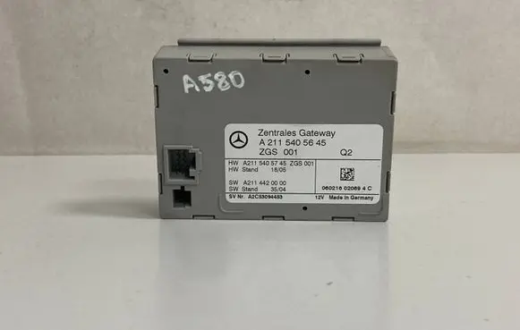 Mercedes-Benz E W211 Gateway control module A2115405745 A2115405645