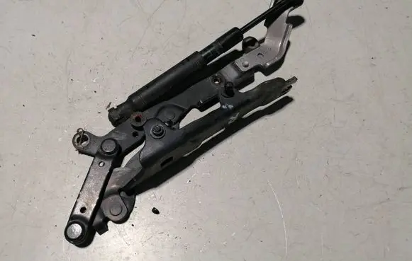 BMW 5 F10 F11 Engine bonnet/hood hinges 7201276 51237201276 7207188