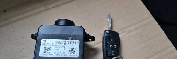 Audi A6 S6 C6 4F Ignition lock 4F0909135E 4F0910132 33301302