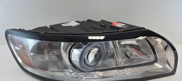 Volvo V50 Headlight/headlamp
