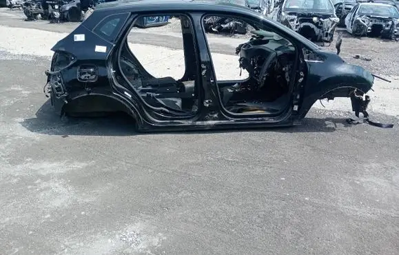 Renault Captur Front quarter panel
