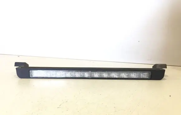Nissan Almera Tino Third/center stoplight 26590BU000