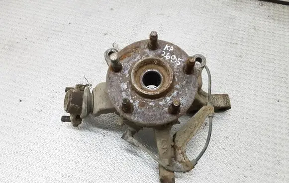 Toyota RAV 4 (XA20) Front wheel hub spindle knuckle