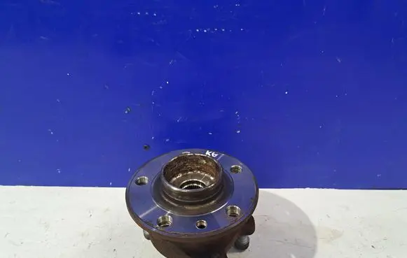 Volvo V60 Rear wheel hub 31360027