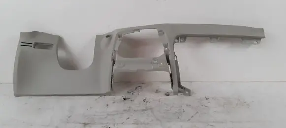Volvo XC40 Centre console side trim front 31442616