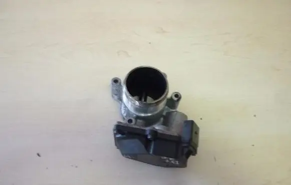 Skoda Superb B6 (3T) Throttle body valve 03L128063R VD890