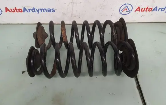 BMW 5 E39 Rear coil spring 1093942 33531093942
