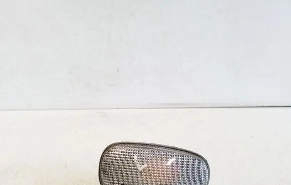 Opel Zafira A Front fender indicator light