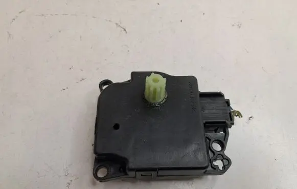 Ford Puma Air conditioner control unit module AV1119E616FA