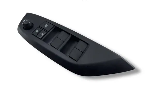 Toyota Yaris Cross Electric window control switch 840400D030