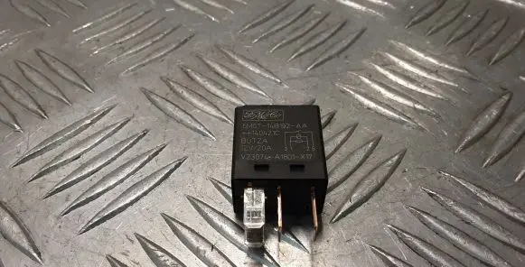 Land Rover Range Rover Sport L494 Other relay 5M5T14B192AA