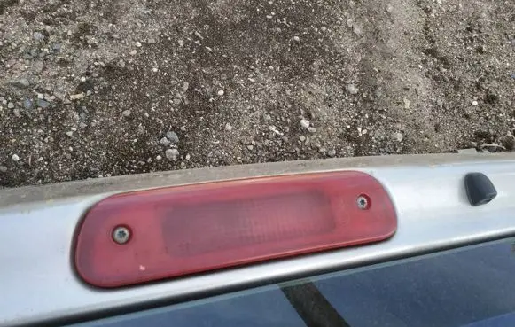 Jeep Grand Cherokee (WJ) Third/center stoplight