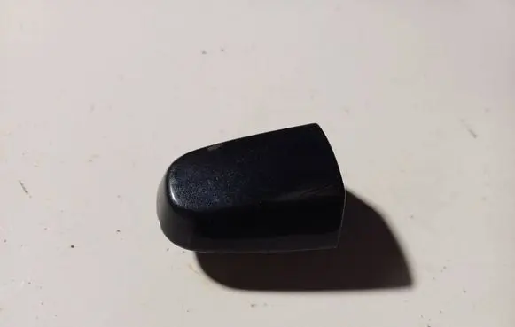 Toyota Avensis T250 Loading door cover/cap 