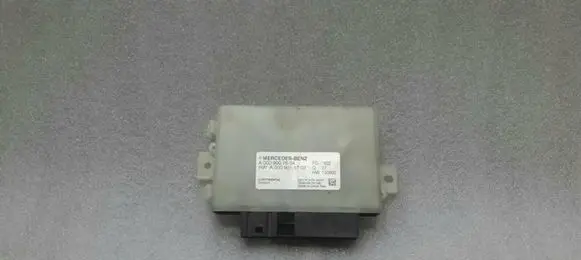 Mercedes-Benz E W213 Reducing agents exhaust control unit A0009007604
