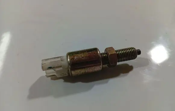 Brake pedal sensor switch