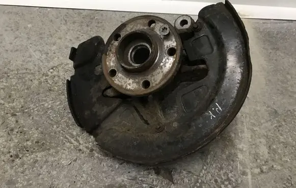 Volvo S80 Front wheel hub spindle knuckle