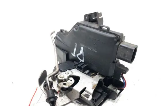 Audi A4 S4 B6 8E 8H Rear door lock