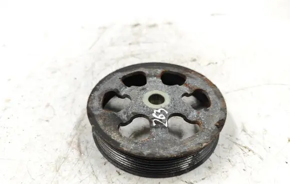 Honda CR-V Power steering pump pulley 