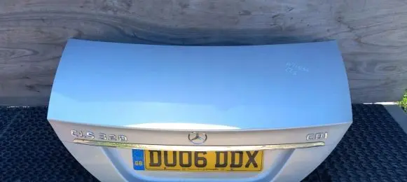 Mercedes-Benz CLS C219 Tailgate/trunk/boot lid