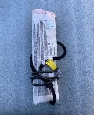 Volkswagen Sharan Seat airbag 7N0880241B