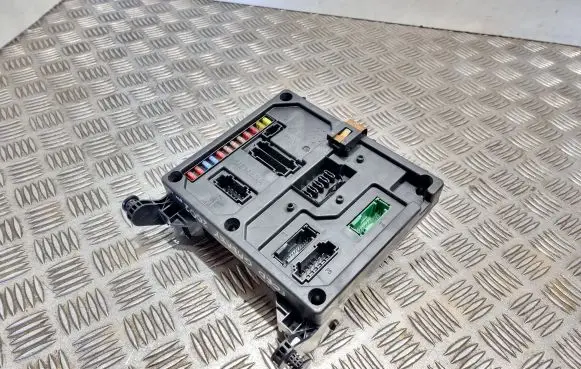 Ford Galaxy Comfort/convenience module S108152001