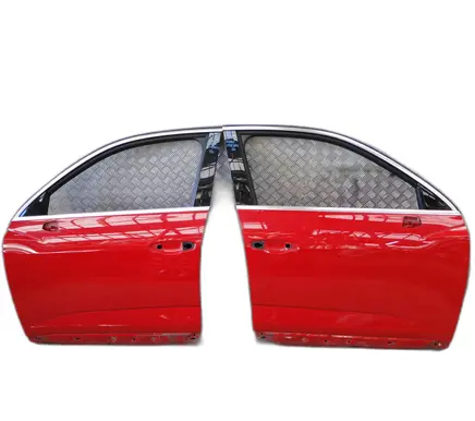 Audi Q3 F3 Front door