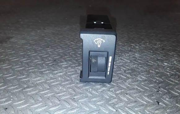 Hyundai i30 Interior lighting switch 
