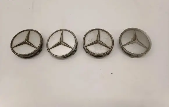Mercedes-Benz R W251 Original wheel cap 2054010225