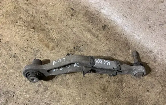 Rear upper control arm/wishbone