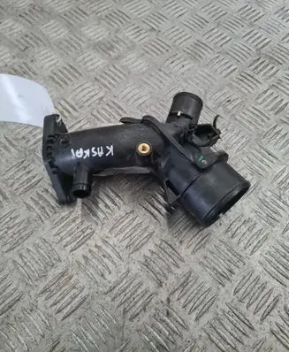 Nissan Qashqai Thermostat/thermostat housing 