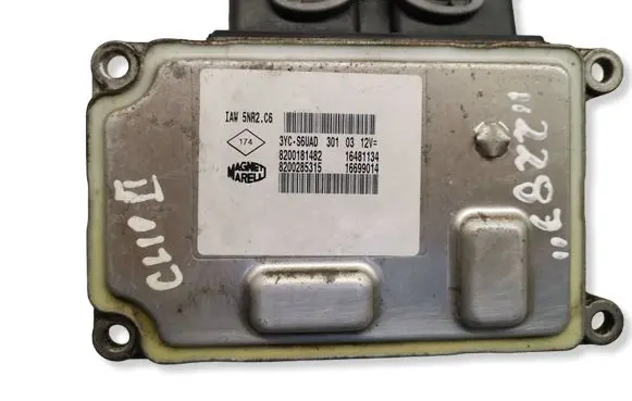 Renault Clio II Engine control unit/module 8200181482 8200285315 16481134