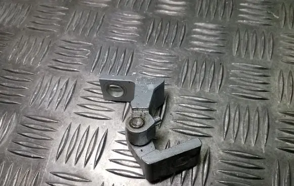 Front door upper hinge