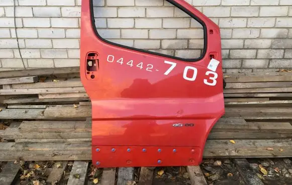 Renault Trafic II (X83) Front door