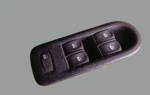 Renault Clio IV Quarter vent window switch 